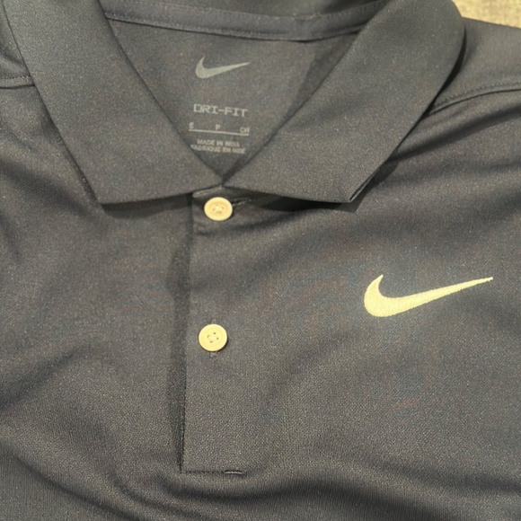 TWO Nike Victory+ Men's Dri-FIT Golf Polos - Size Small - Picture 8 of 8